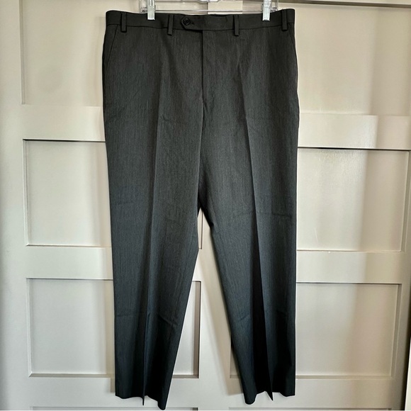 Michael Kors Men's Gray Dress Pants Size 38x30 Classic Stretch Flat Front - Picture 1 of 10